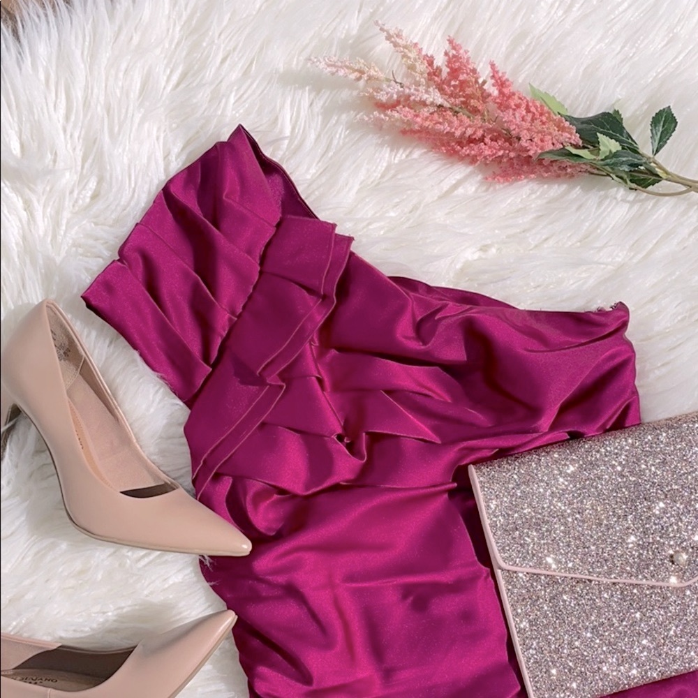 🎉HP🎉Express magenta dress - Picture 2 of 6